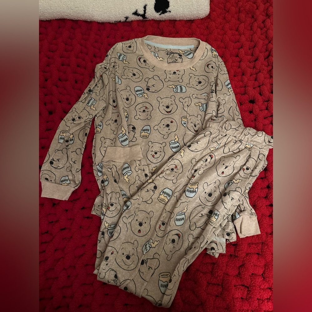 Women’s Winnie the Pooh PJ Set